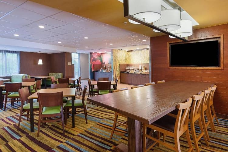 Fairfield Inn & Suites By Marriott Abingdon