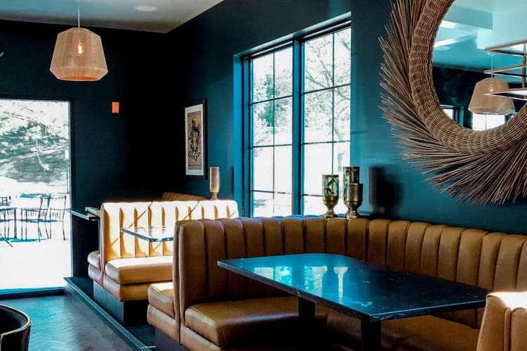 The Inn Hotel Lake Okoboji, Ascend Collection