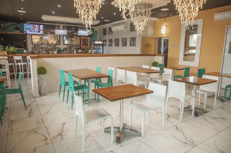 Parador El Buen Cafe