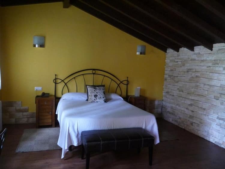 Hotel Rural Isasi