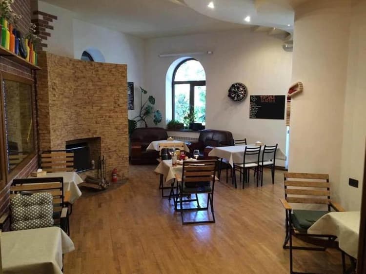 City Hotel By Picnic