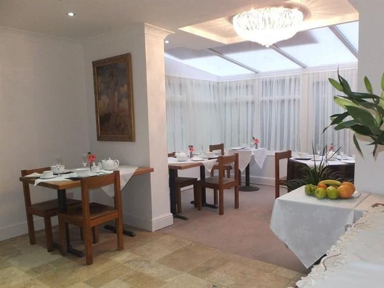 Jessamine House Hotel