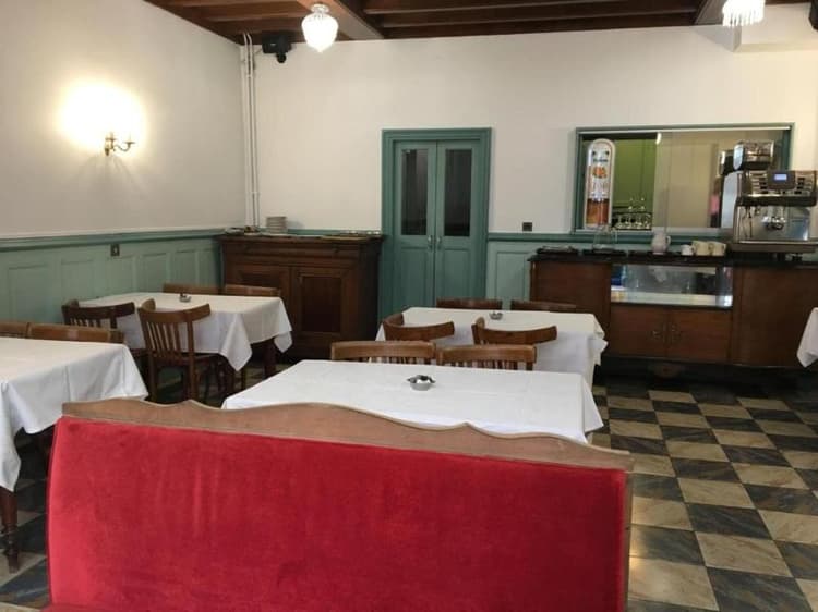 The Old Hotel Ravel