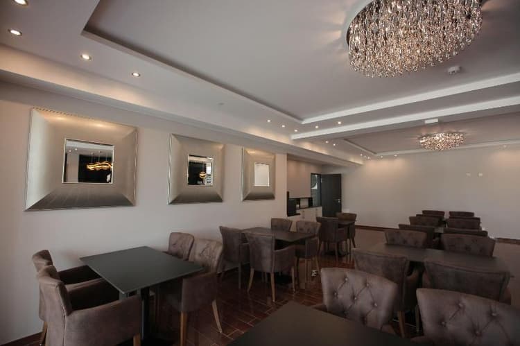 Hotel Starton Am Village