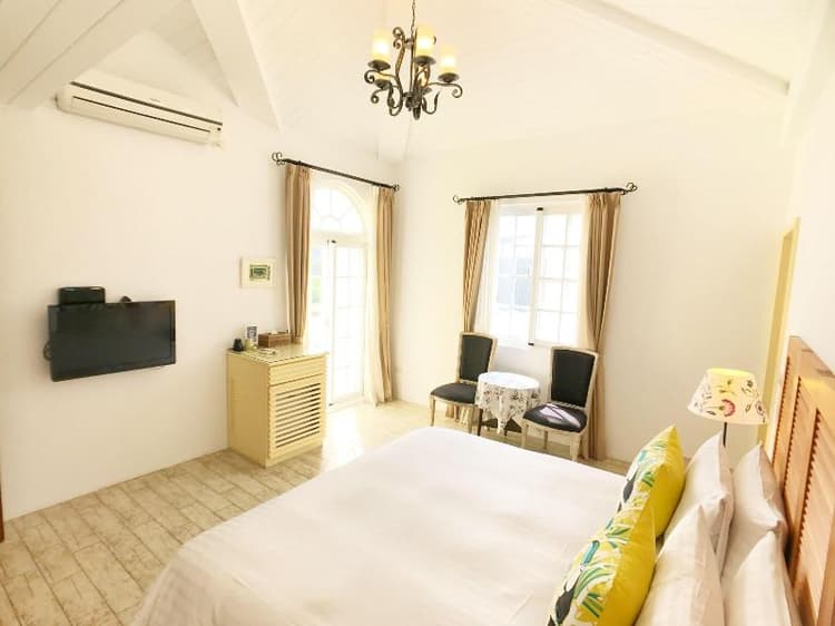 Spoondrift Hostal
