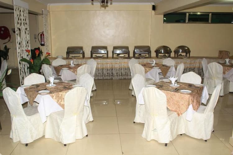 The Legacy Hotel & Suites