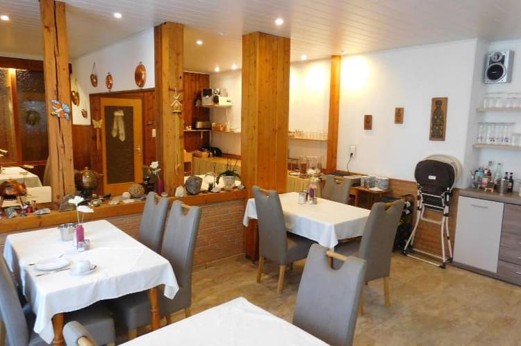 Hotel Pension Am Kurmittelhaus