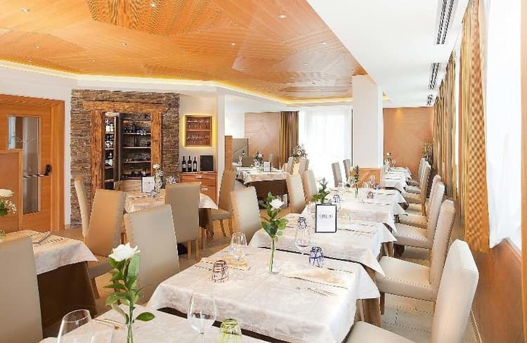 Viridis Hotel