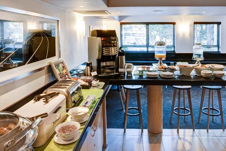 Road Lodge Germiston Lake