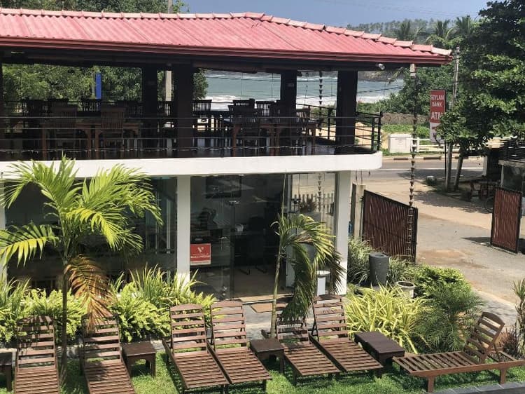 Randiya Sea View Hotel