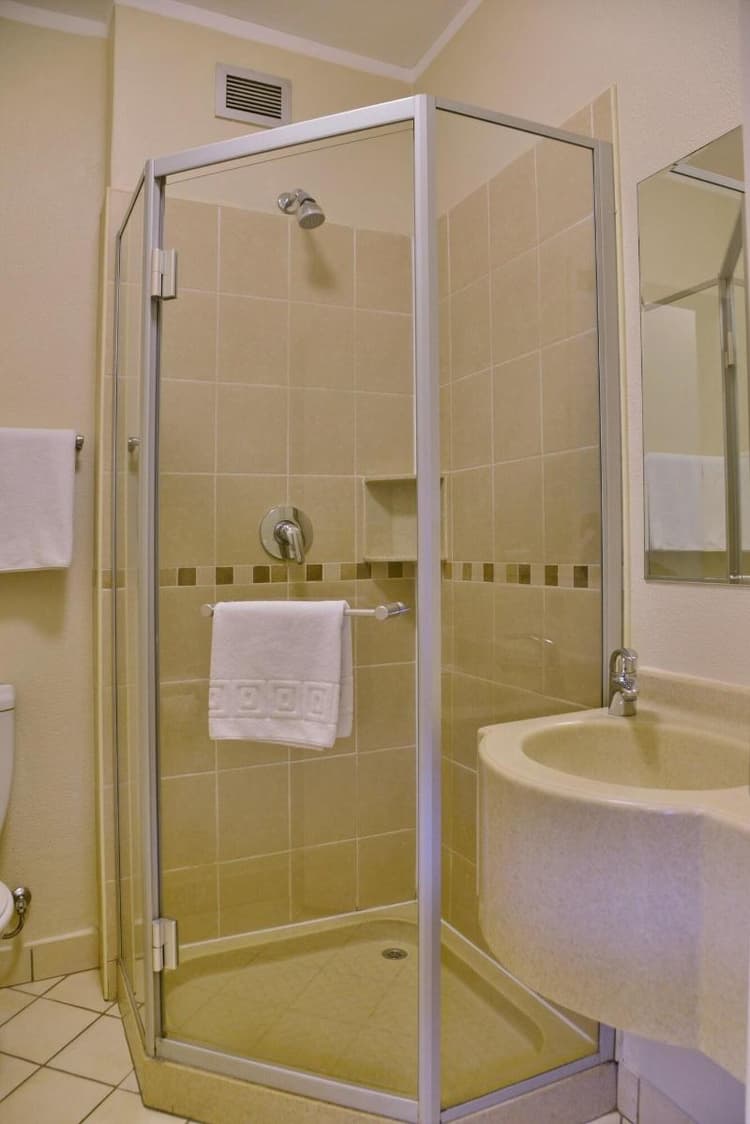 Road Lodge Southgate