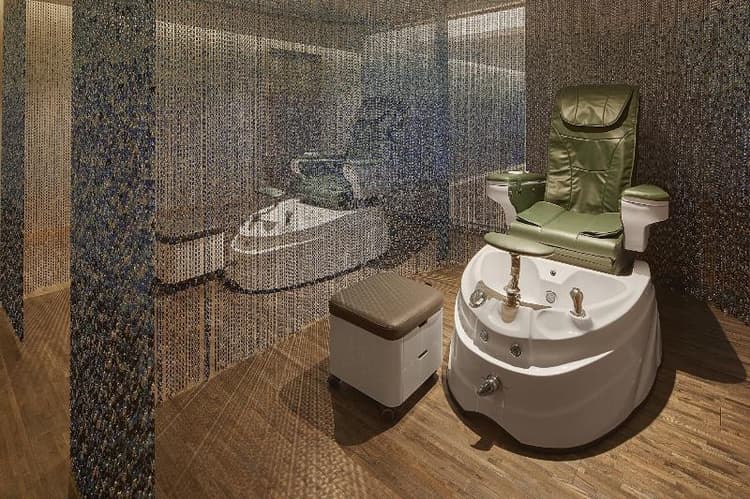 Renaissance Dhaka Gulshan Hotel