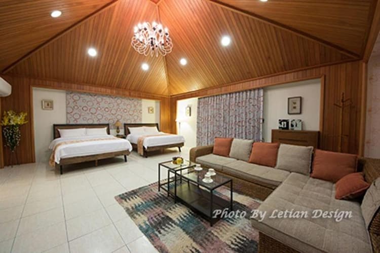 Beautiful Mansion B&B