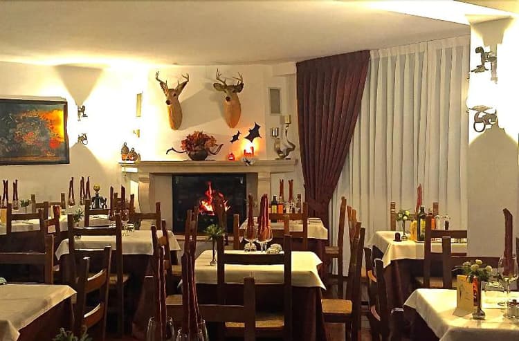 Hotel Bucaneve