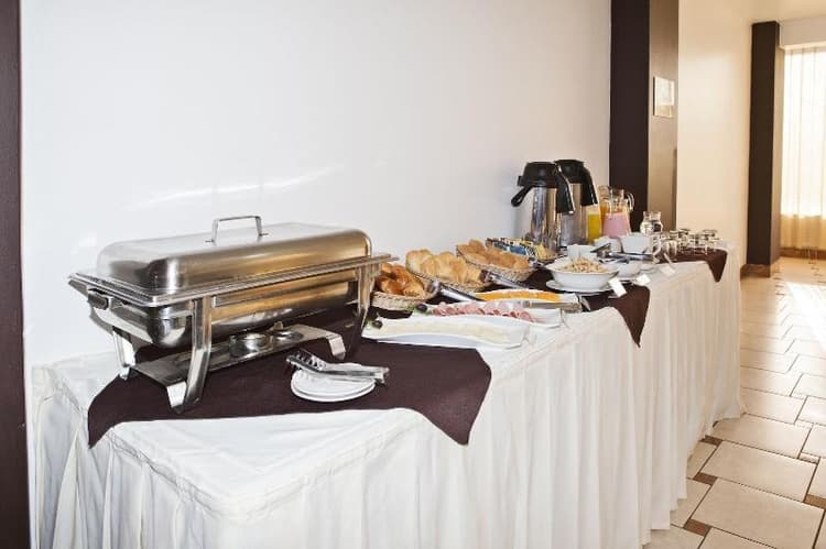 Hotel Polo Corporativo