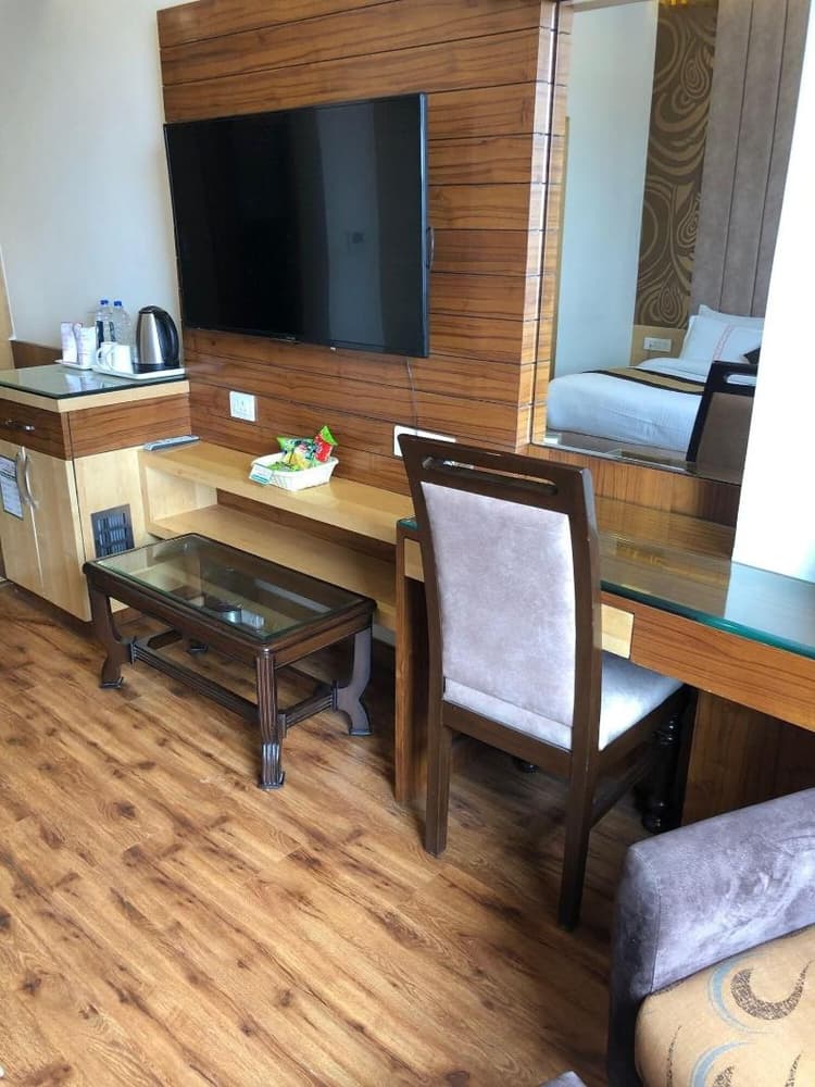 Csjs Inn By Krishna Group Of Hotels