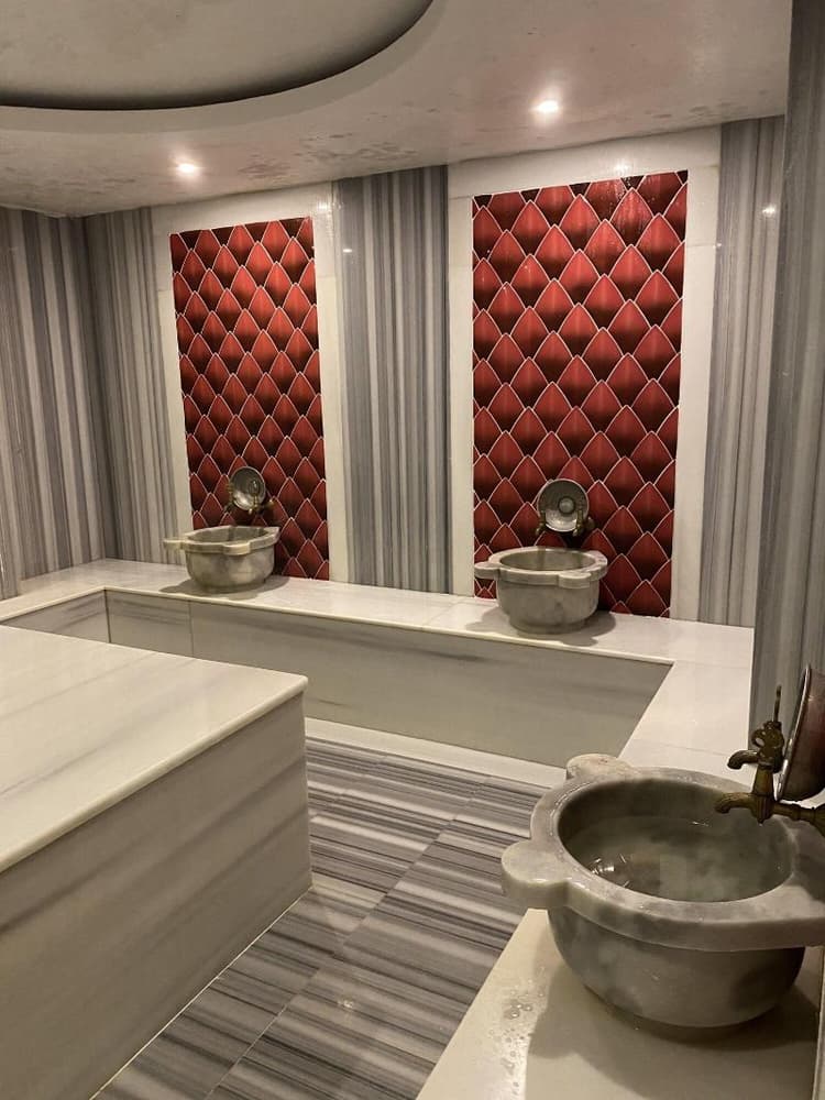 Zest Exclusive Hotel And Spa