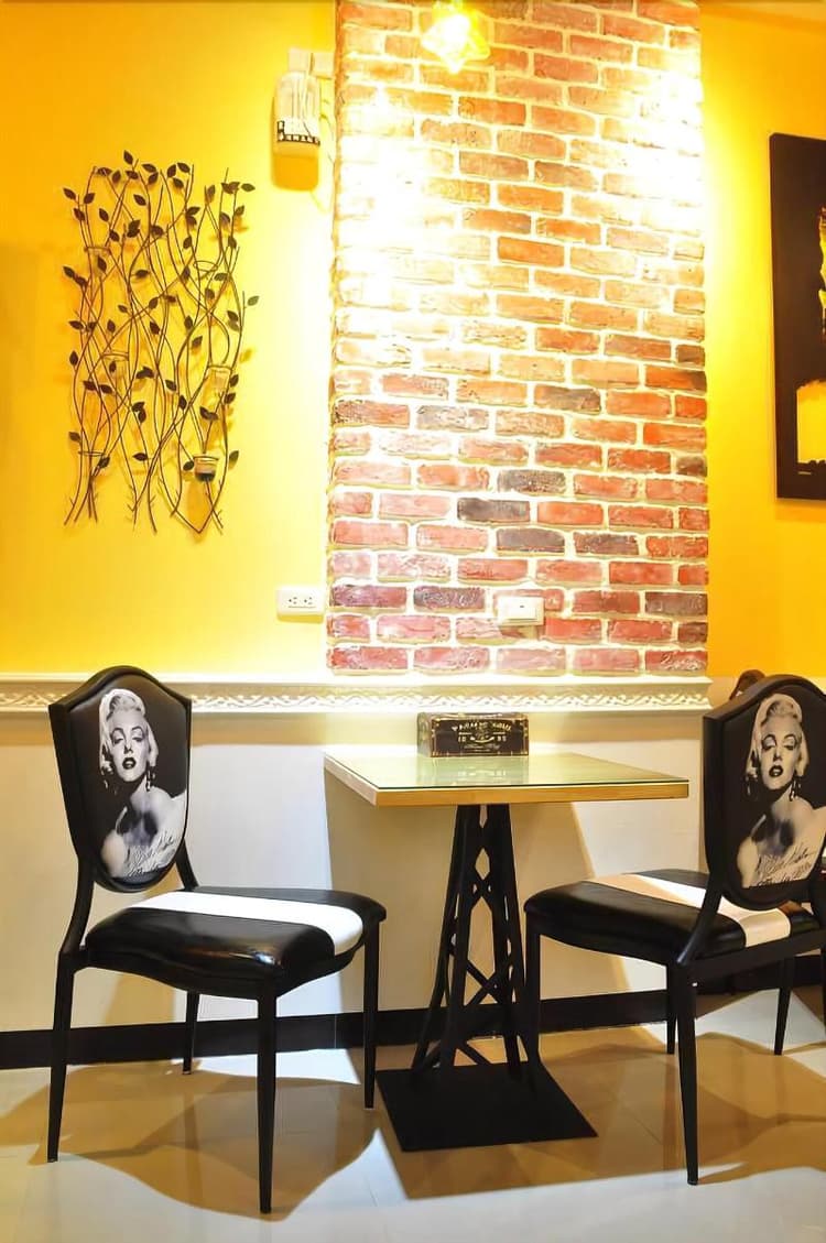 Happy Orange Homestay