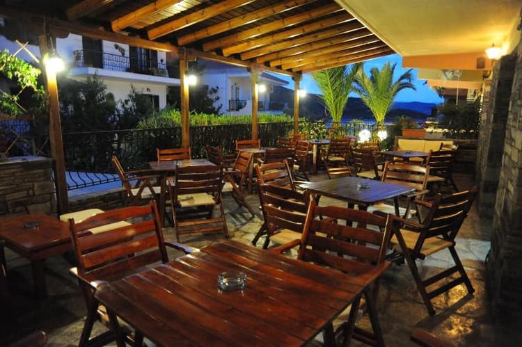 Sun Rise Hotel