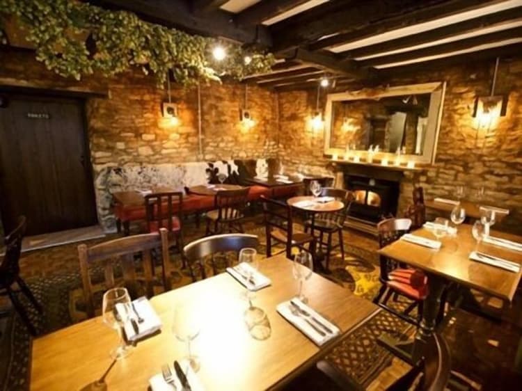 Woodstock Arms