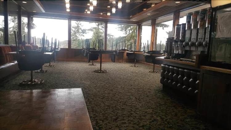 Oyster Bay Inn & Suites