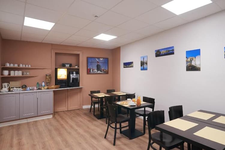 Hôtel Le Petit Duquesne