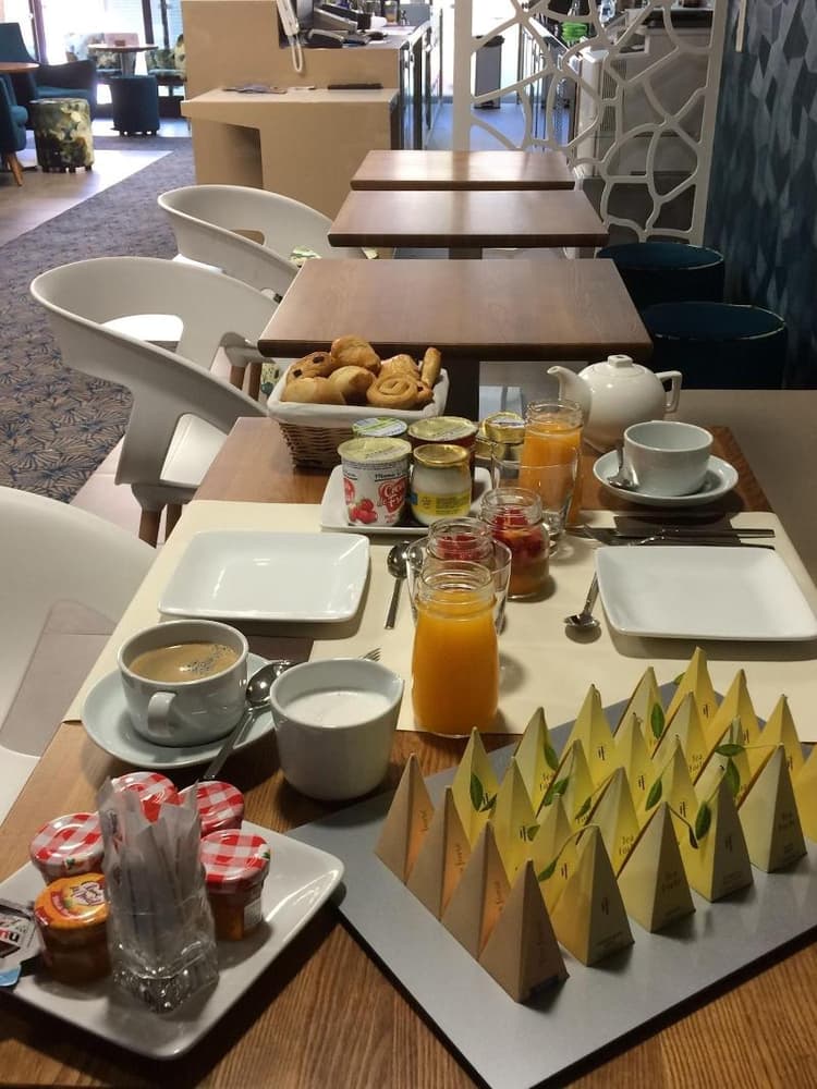 Unique Hotel & Residence