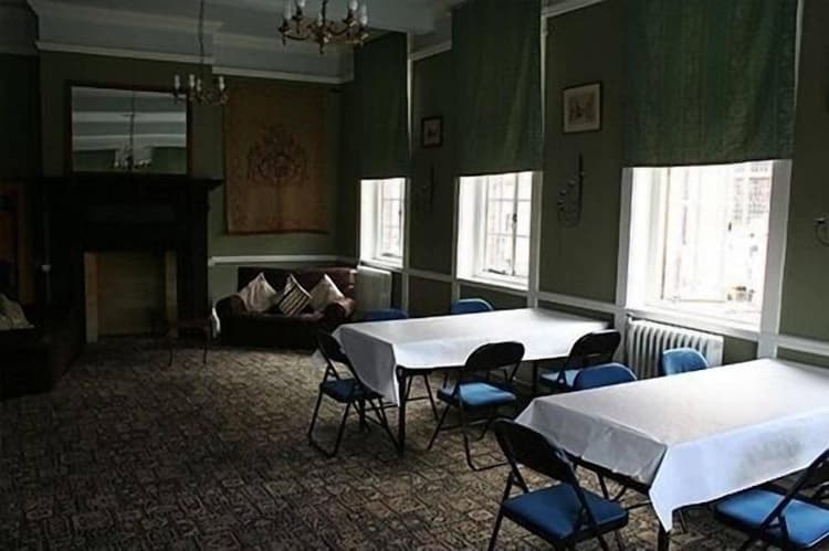 The Bear Marlborough