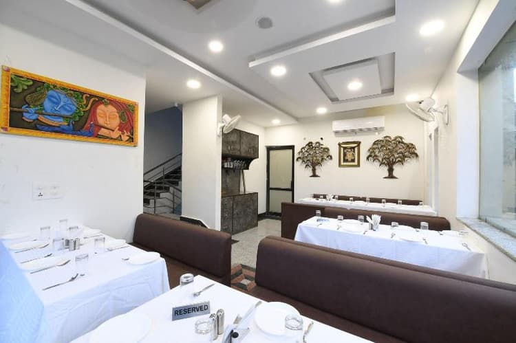 Madhav Muskan Residency