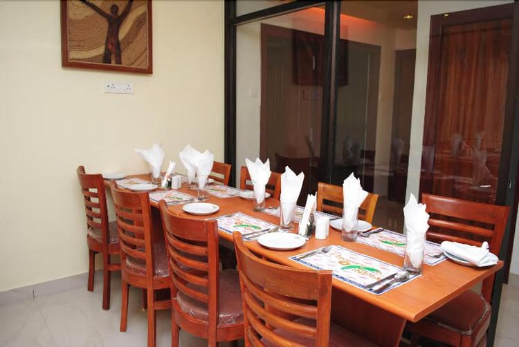 Flavours Inn Kolkata