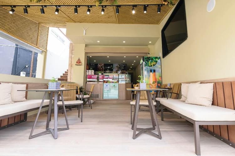 Mouria Studios & Apartments