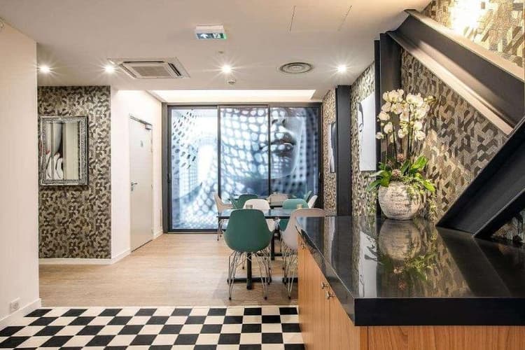 Villa Eiffel Mademoiselle