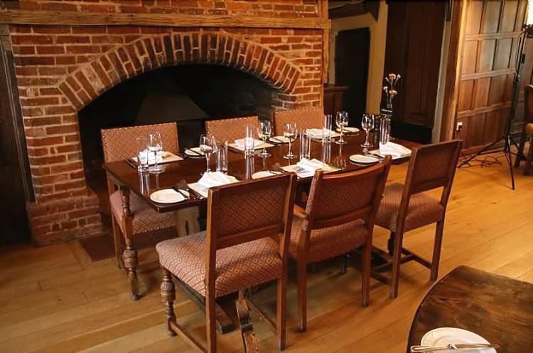The White Hart Hotel