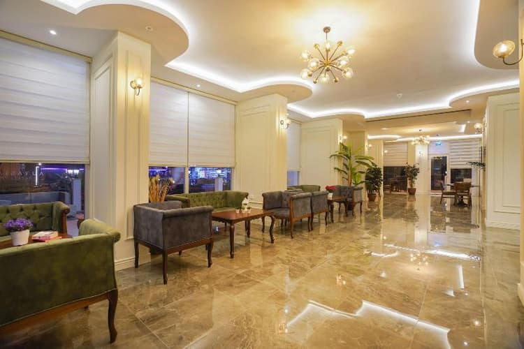 Aurasia Sea Side Hotel