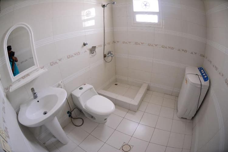 Al Eairy Furnished Apartments Dammam 4