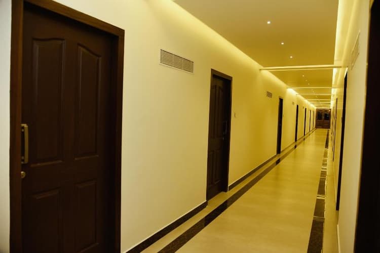 Hotel Rameswaram Grand