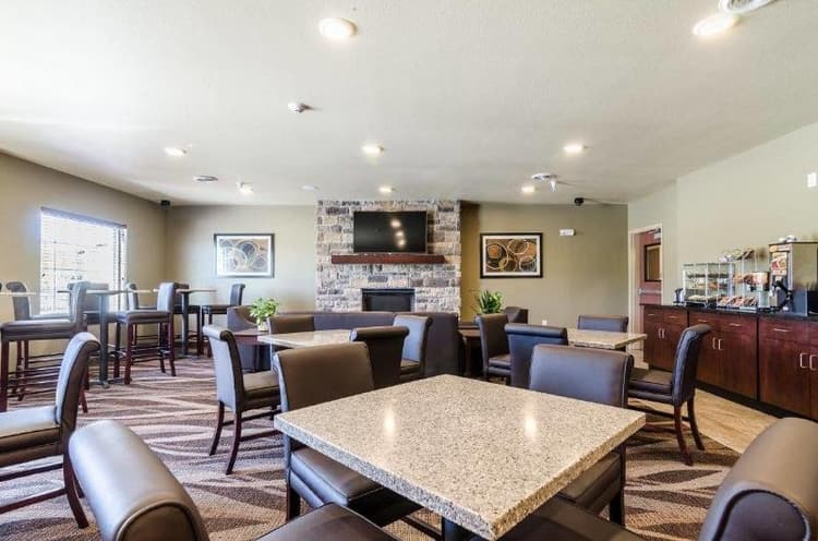 Cobblestone Inn & Suites - Ord