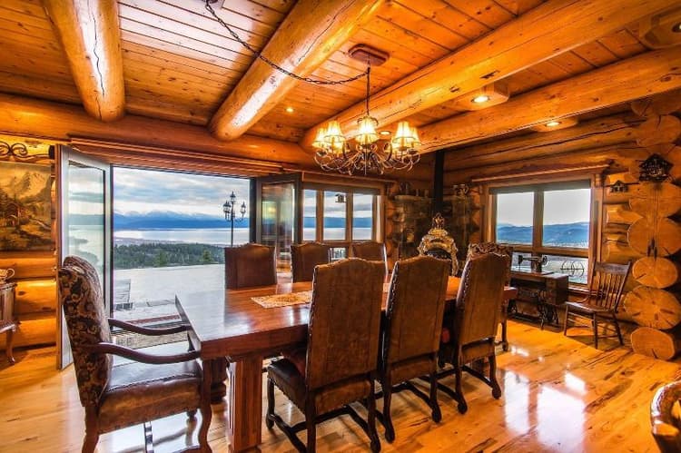 Coyote Bluff Estate
