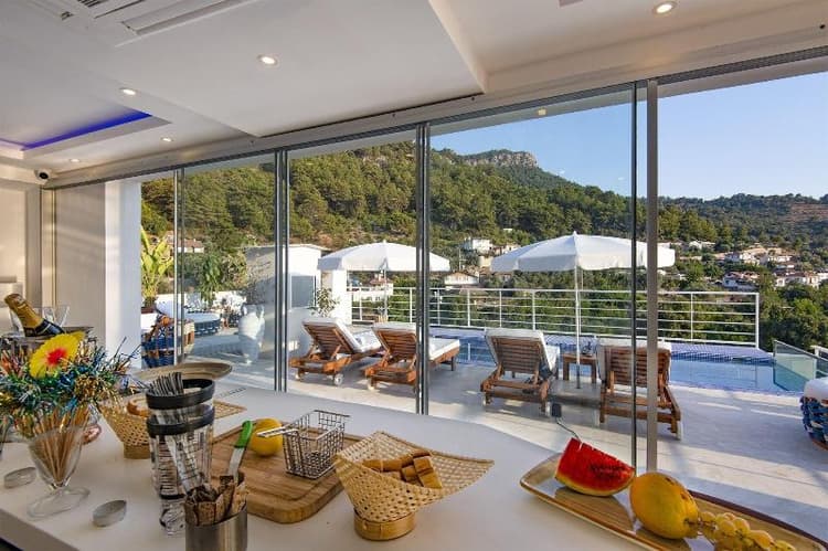 Highclere Hotel And Spa