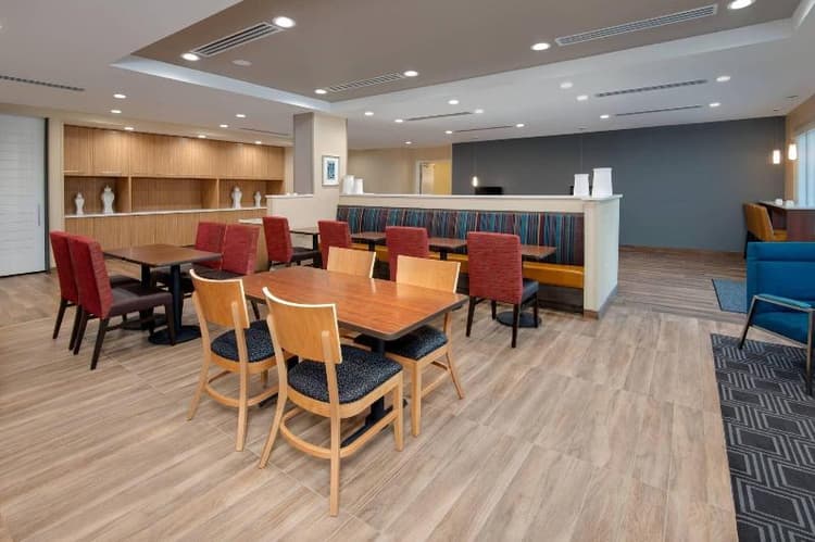 Towneplace Suites By Marriott Niceville Eglin Afb 