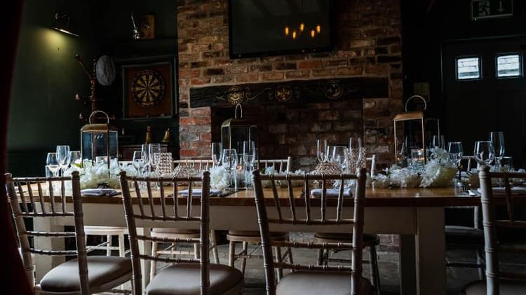 The Vicarage Freehouse & Rooms