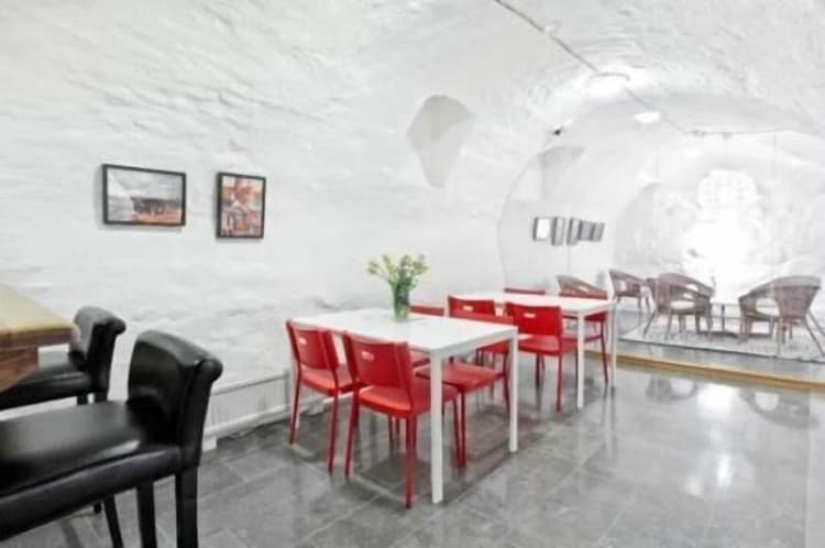 Ramilton Old Town Hostel