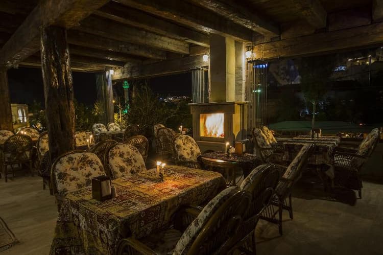 Roma Cave Suite Hotel