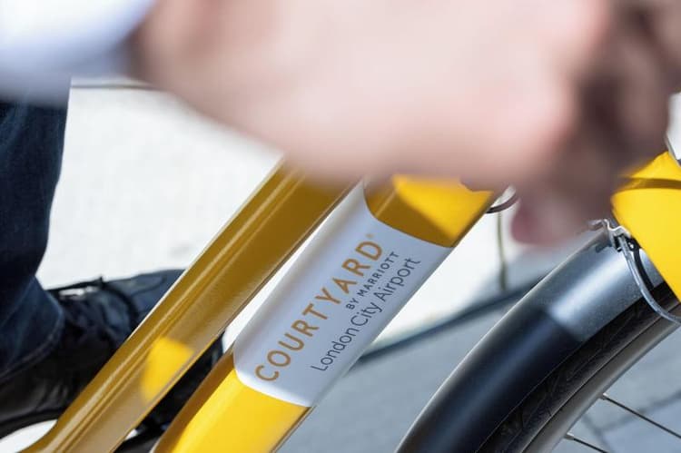 Courtyard By Marriott London City Airport