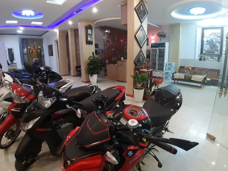 Minh Quan Hotel by ZUZU