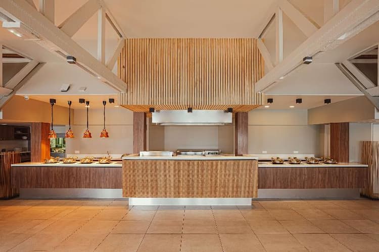 DoubleTree by Hilton Noumea Ilot Maitre Resort