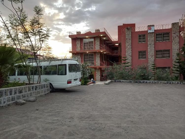 Zan-Seyoum Hotel