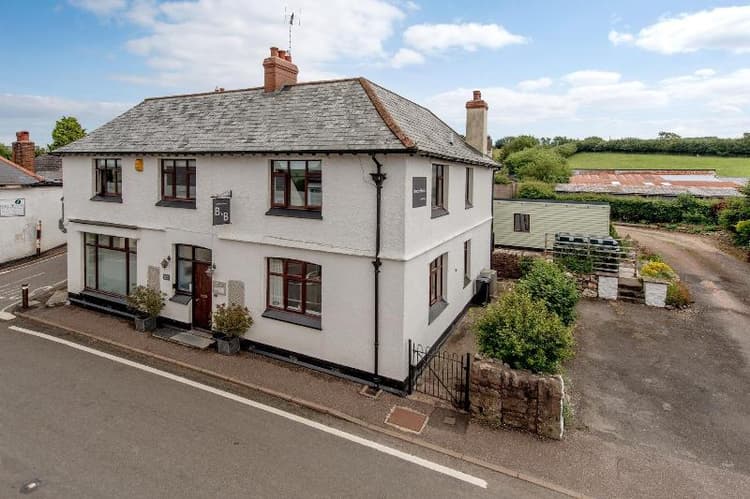 Exmoor House - Guest House