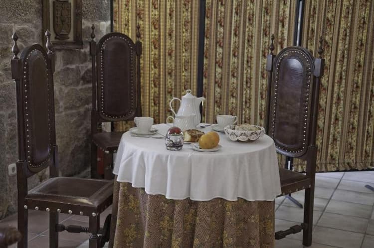 Casa De Turismo Rural Os Petroglifos
