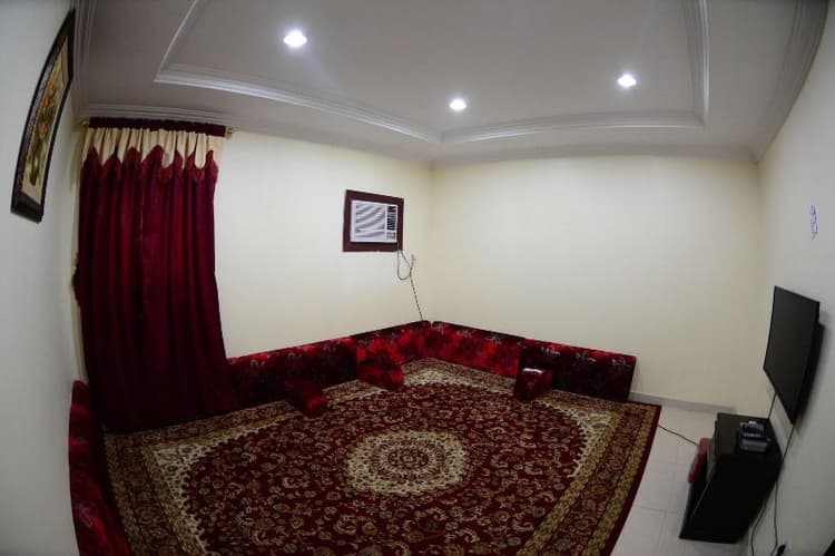 Al Eairy Furnished Apartments Dammam 3